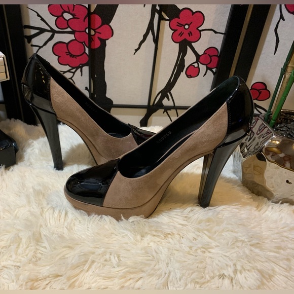 Louis Vuitton collection 2008 Suede color block pumps. - Picture 5 of 8